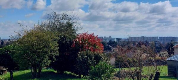 Villa Champagne Au Mont D Or 8 pièce(s) 188.73 m2