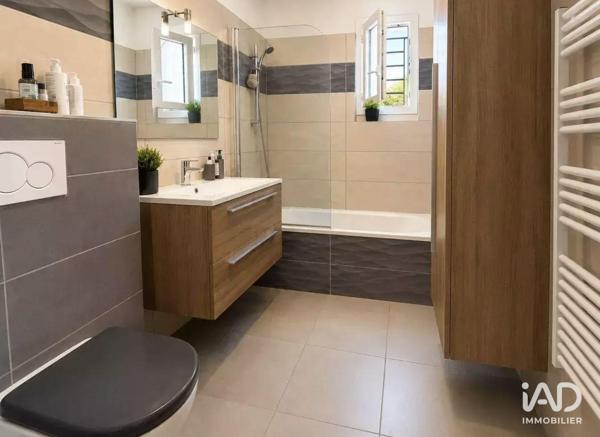 Maison à vendre 4 pièces 97 m² Puget-sur-Argens