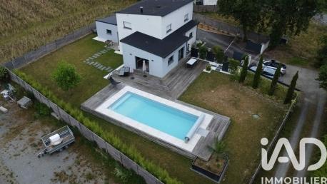 Maison à vendre 6 pièces 162 m² Bains-sur-Oust