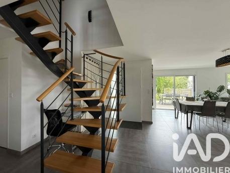 Maison à vendre 6 pièces 162 m² Bains-sur-Oust