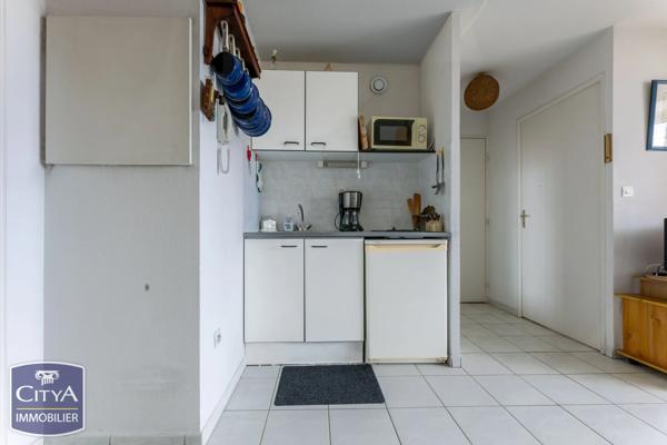 Appartement à vendre 2 pièces 22.76m² Sète (34200)