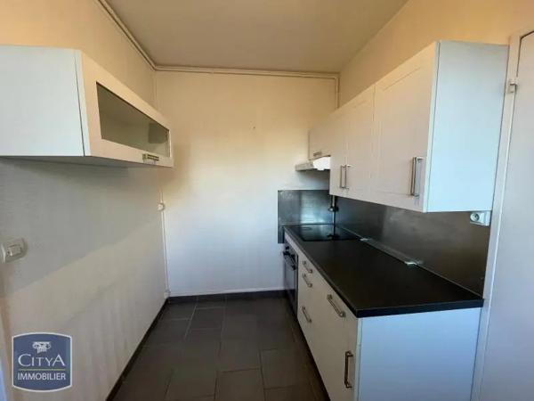Appartement à louer 3 pièces 69.74m² Le Mans (72000)