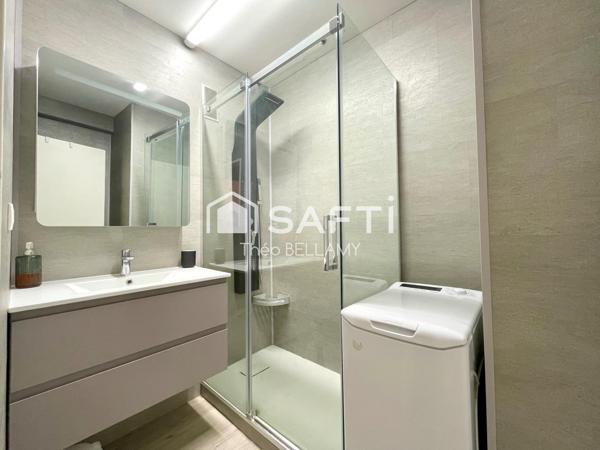 Appartement rénové avec deux balcons