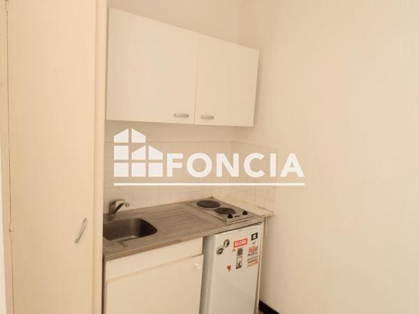 Location Studio 20.29 m² - 4 PLACE BELLECROIX Nimes 30000