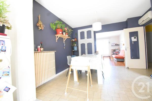 Maison à vendre  5 pièces - 126,37 m 2   VICHY  - 03