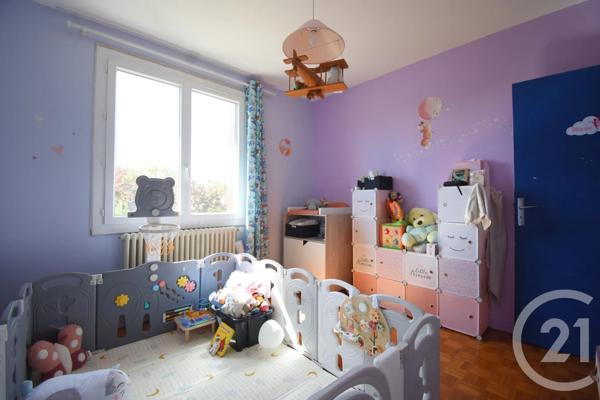 Maison à vendre  5 pièces - 126,37 m 2   VICHY  - 03