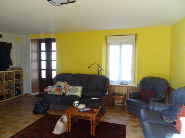 Plounévez-Quintin (22110) Maison à rénover avec jardin petit prix