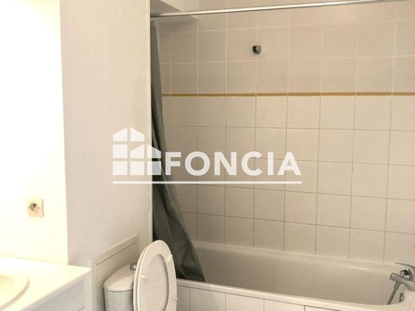 Location Studio 25.29 m² - 17 RUE JULES LEFEBVRE Lille 59000