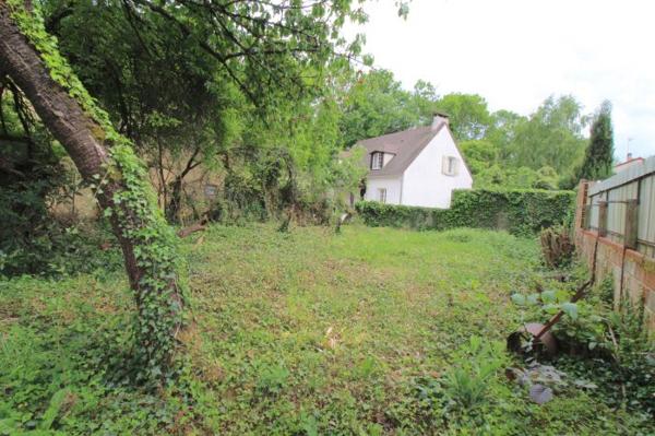 Terrain Constructible Champigny-sur-Marne 06 a 78 ca