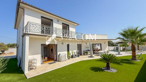 Villa 6 pièce(s) 4 chambre(s) 153 m²