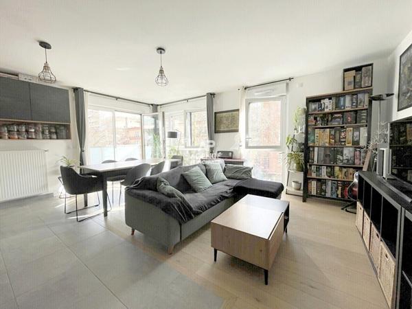 CHAVILLE - Beau 3 pièces de 2021. 399 000 € **  - Référence  715-C