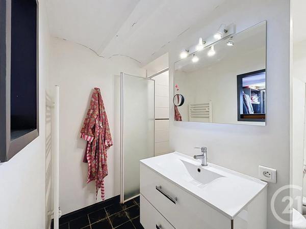 Appartement T5 à vendre  6 pièces - 187 m 2   LE PUY EN VELAY  - 43