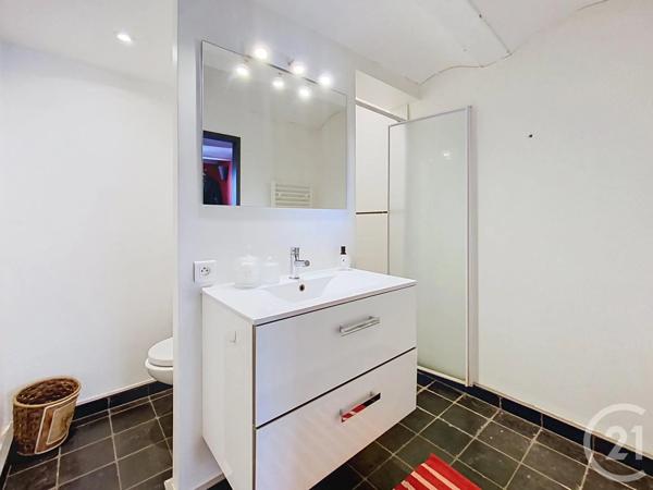 Appartement T5 à vendre  6 pièces - 187 m 2   LE PUY EN VELAY  - 43