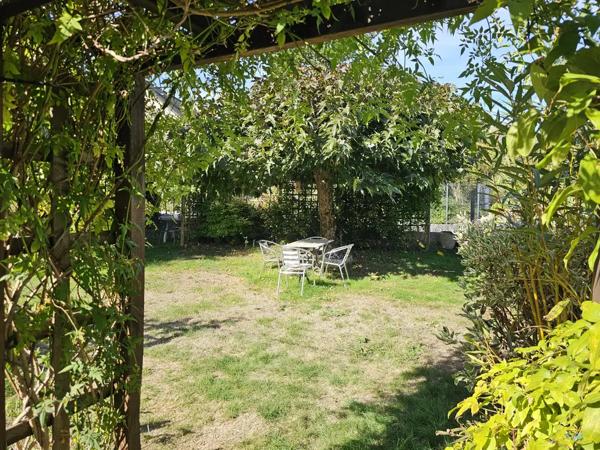 Maison proche bourg 4 chambres au calme