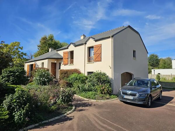 Maison proche bourg 4 chambres au calme