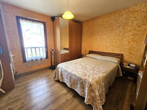 Maison proche bourg 4 chambres au calme