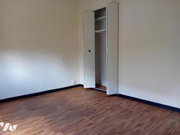 MAISON SH 90M2 VERANDA TERRAIN 884M2