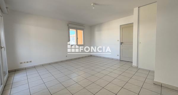 Location Appartement 2 pièces 49.79 m² - Castres 81100