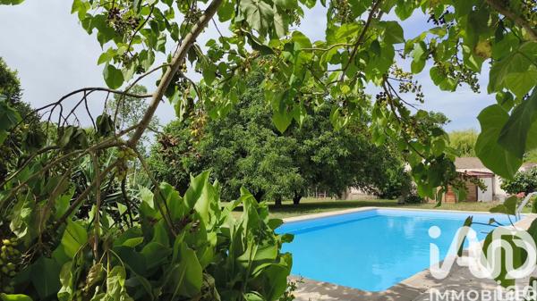 Maison à vendre 8 pièces 237 m² Sainte-Soulle