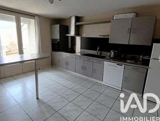 Maison à vendre 8 pièces 237 m² Sainte-Soulle