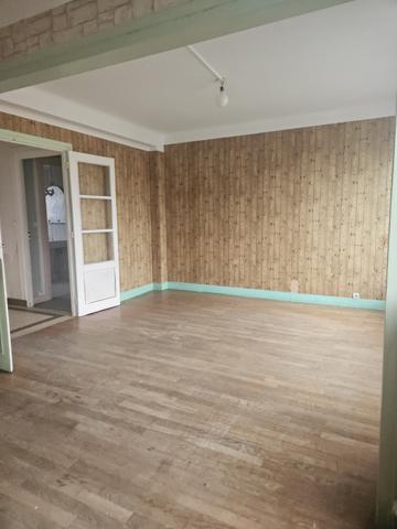 Beauvais (60000) Appartement à deux pas du centre commercial