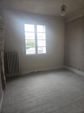 Beauvais (60000) Appartement à deux pas du centre commercial