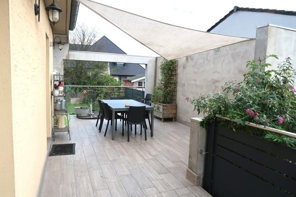 Maison 6 pièces agrémentée d'un terrain de 751m²