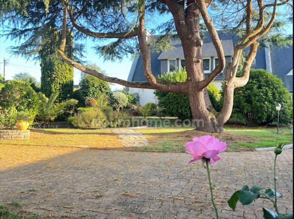 Trégunc : Proche mer, maison familiale 5 chambres avec grand terrain paysager – Sud Finistère -