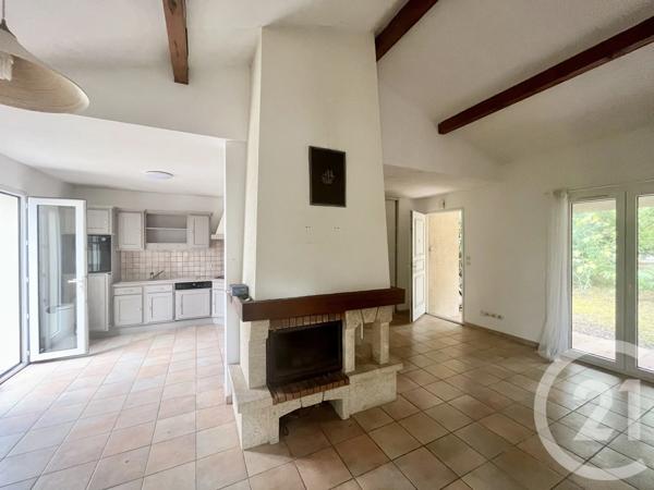Maison à vendre  4 pièces - 78,35 m 2   ST PIERRE D OLERON  - 17