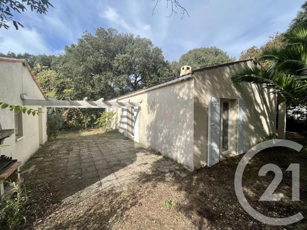Maison à vendre  4 pièces - 78,35 m 2   ST PIERRE D OLERON  - 17