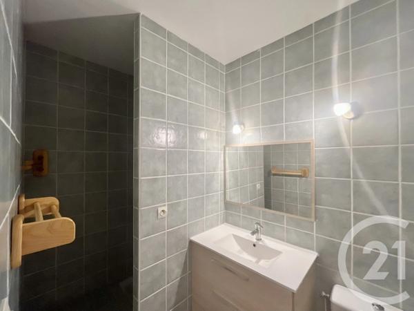 Maison à vendre  4 pièces - 78,35 m 2   ST PIERRE D OLERON  - 17