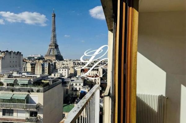 Vente - Appartement 2 pièces 49 m 2 Paris (75015)