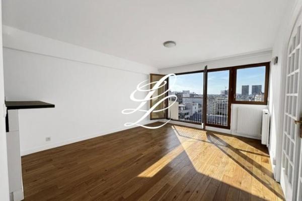 Vente - Appartement 2 pièces 49 m 2 Paris (75015)