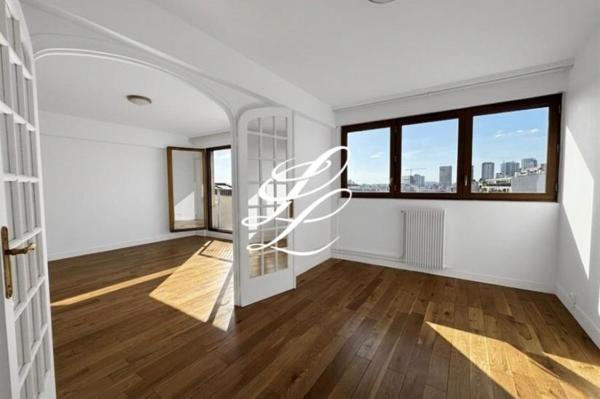 Vente - Appartement 2 pièces 49 m 2 Paris (75015)