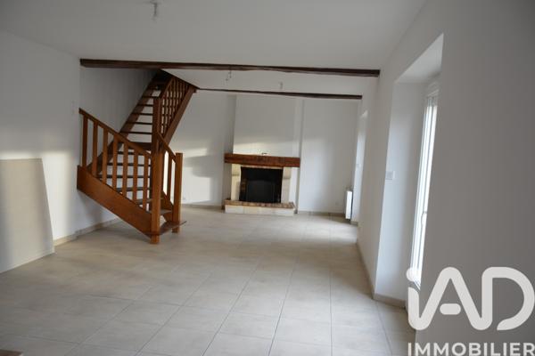 Location appartement 3 pièces 76 m² Fouilleuse