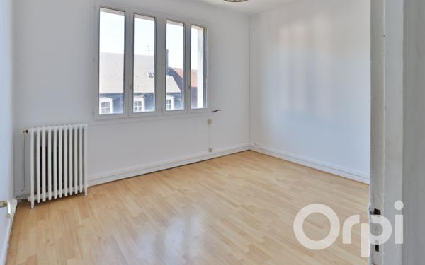 Appartement à vendre    5 pièces • 136,58 m2 Gisors