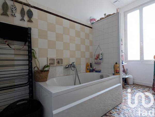Maison à vendre 8 pièces 137 m² Thouars