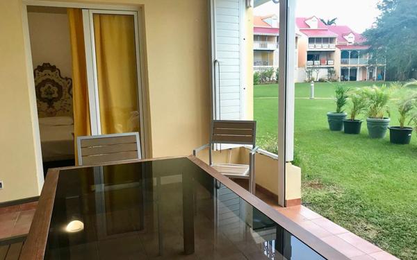 Appartement à louer    3 pièces • 74 m2 Le Gosier