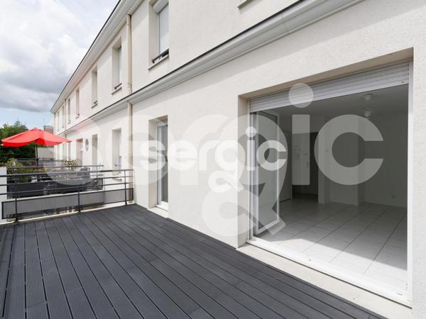 Location 1 Pieces 33 51100 Reims 26 0157 01 0037