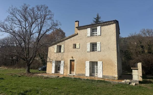 Maison à vendre    6 pièces • 152 m2 Riez