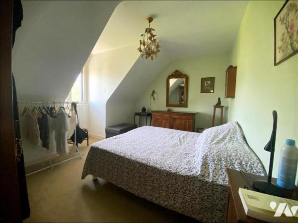 TINQUEUX Maison familiale 4 chambres grand terrain arboré sans vis-à-vis