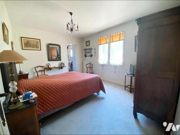 TINQUEUX Maison familiale 4 chambres grand terrain arboré sans vis-à-vis