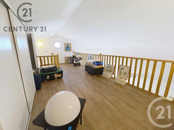 Appartement Duplex à vendre  4 pièces - 82 m 2   AVIGNON  - 84