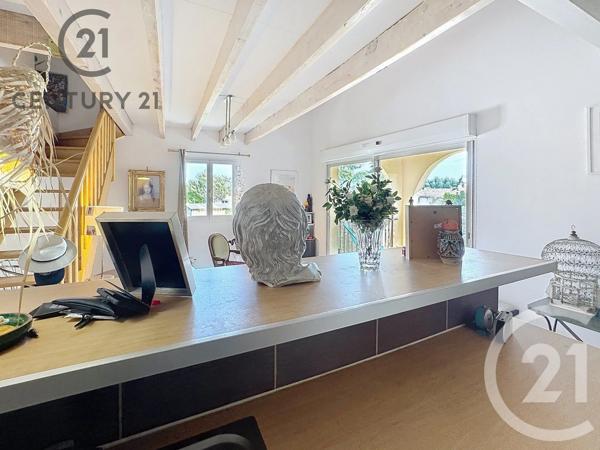 Appartement Duplex à vendre  4 pièces - 82 m 2   AVIGNON  - 84