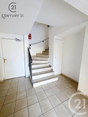 Appartement Duplex à vendre  4 pièces - 82 m 2   AVIGNON  - 84
