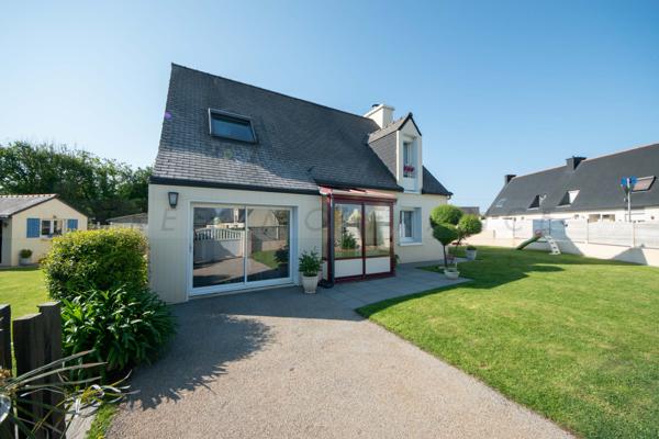 A VENDRE - GUILERS - MAISON DE 150 M² - 4 CHAMBRES - TERRAIN DE 545 M² - DEPENDANCES - 354000€
