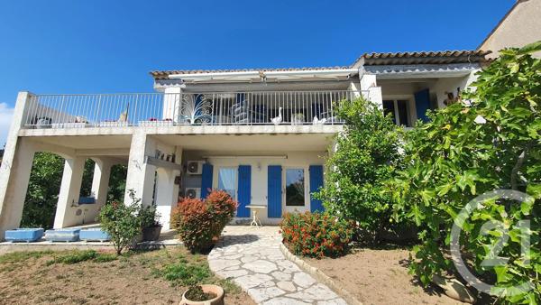 Maison à vendre  6 pièces - 144 m 2   LES ISSAMBRES  - 83