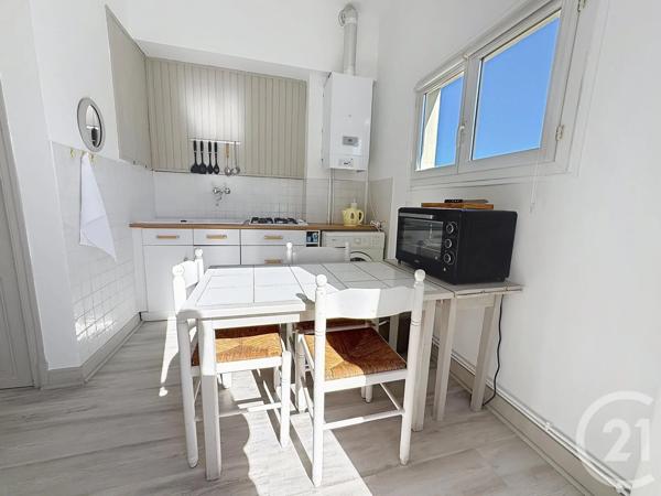 Appartement F2 à vendre  2 pièces - 48 m 2   JUAN LES PINS  - 06
