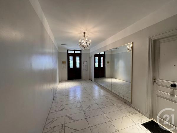 Appartement F2 à vendre  2 pièces - 48 m 2   JUAN LES PINS  - 06