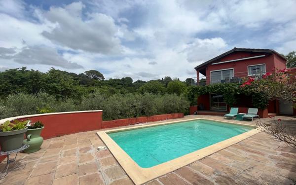 Maison à vendre    4 pièces •  Sommières